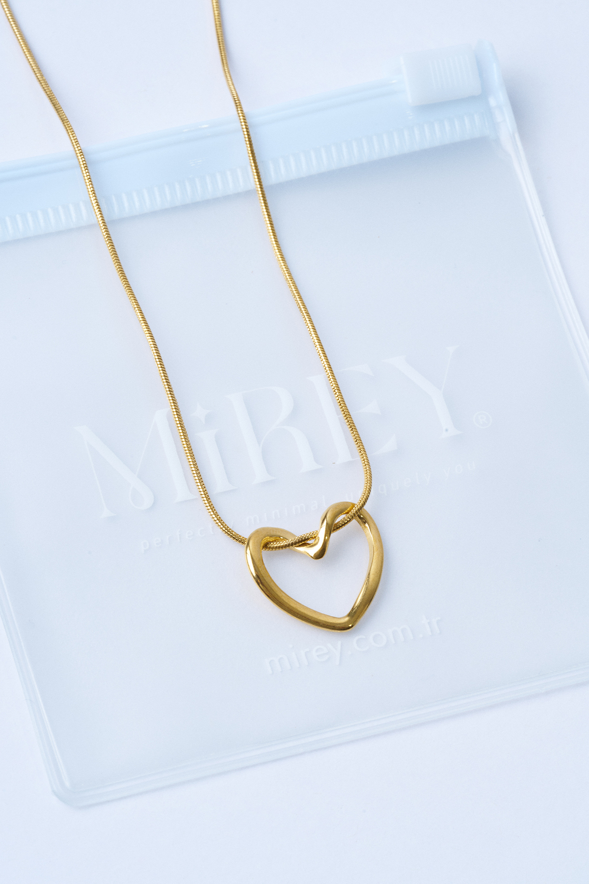 Smoothly Gold Kalp Çelik Kolye